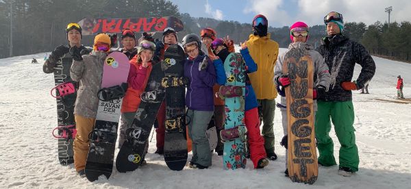 スノーボード広島ツアーの集合写真
